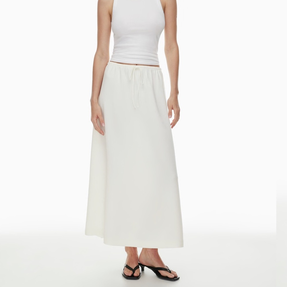 Aritzia Babaton Consensus Skirt in Light Birch XS